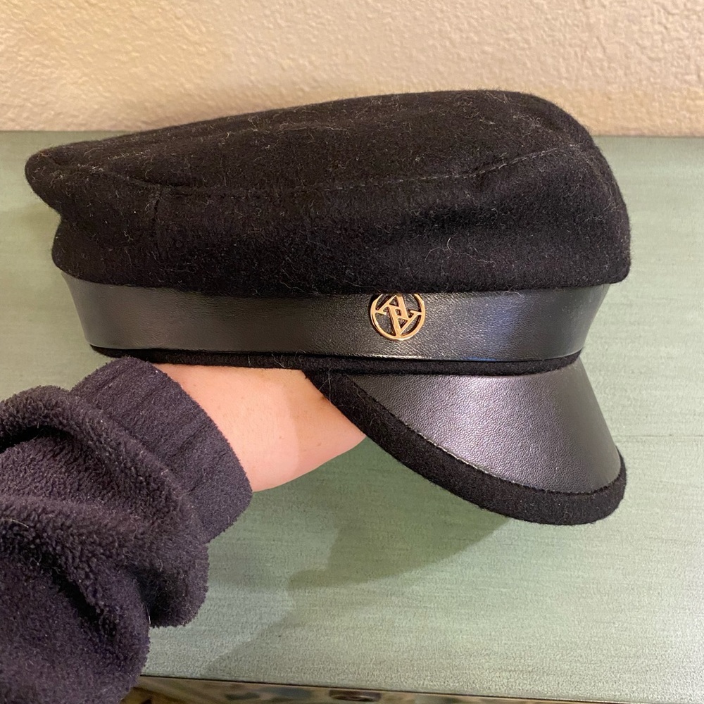 Adrienne Vittadini Baker Boy Hat